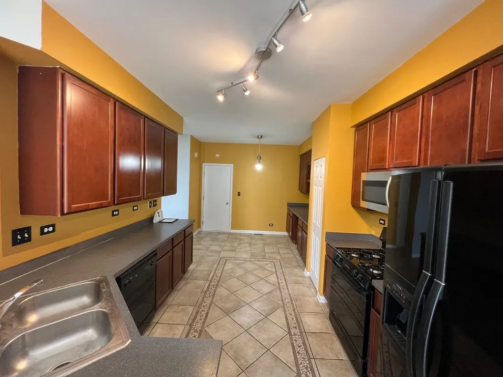 6924 Clearwater Drive Plainfield IL 60586