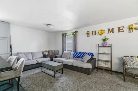 908 27TH Avenue Court East Moline IL 61244