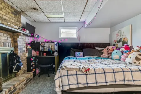 908 27TH Avenue Court East Moline IL 61244
