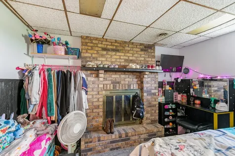 908 27TH Avenue Court East Moline IL 61244