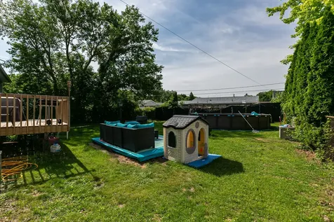 908 27TH Avenue Court East Moline IL 61244