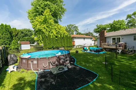 908 27TH Avenue Court East Moline IL 61244