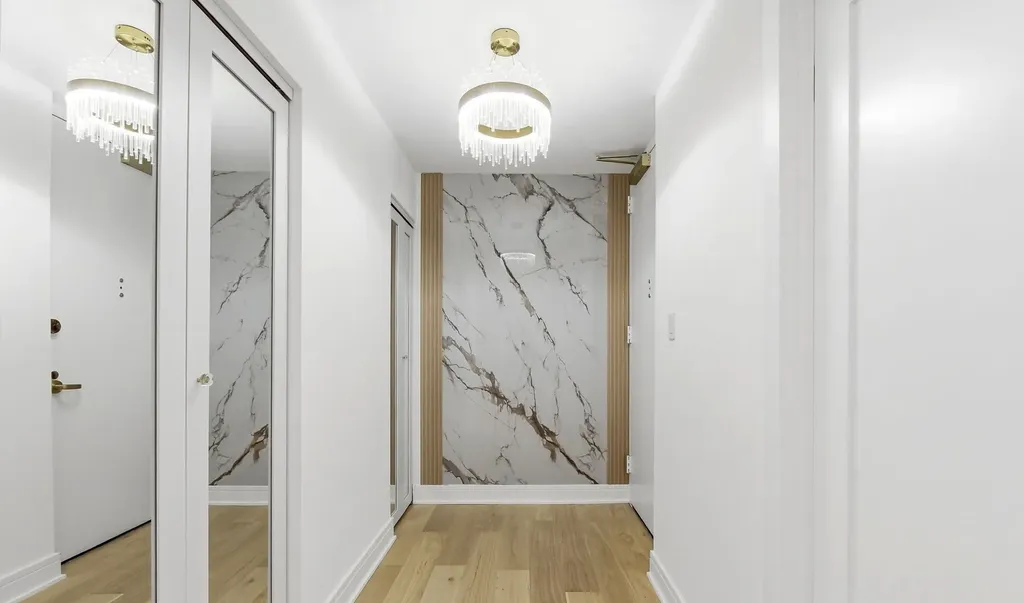 100 East Walton Street Chicago IL 60611