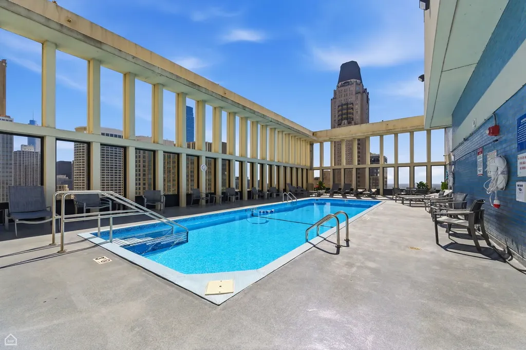 100 East Walton Street Chicago IL 60611