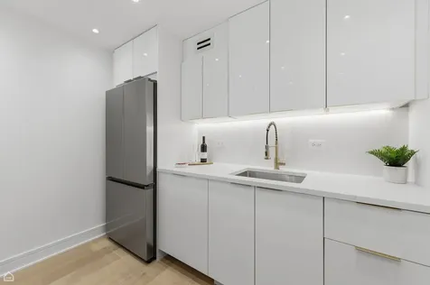 100 East Walton Street Chicago IL 60611