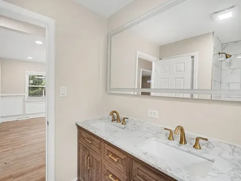 1650 Cedar Road Homewood IL 60430
