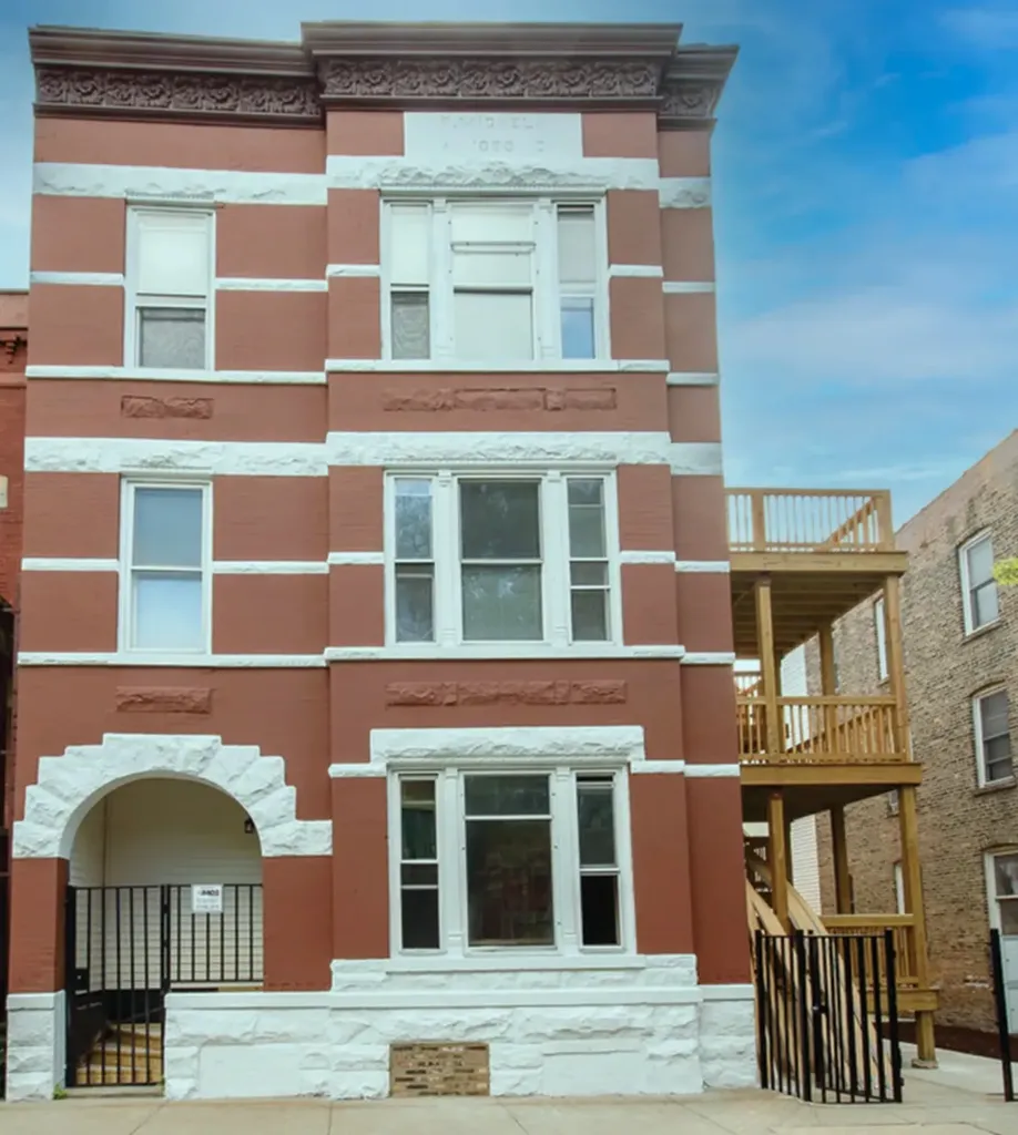 2163 North Bell Avenue Chicago IL 60647