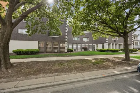 914 North Austin Boulevard Oak Park IL 60302
