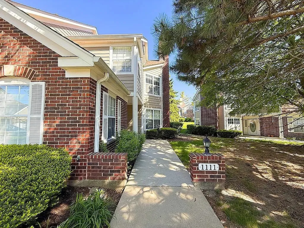 1111 Saint Andrews Court Algonquin IL 60102