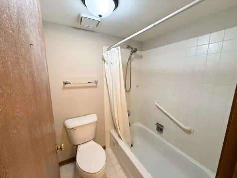 1111 Saint Andrews Court Algonquin IL 60102