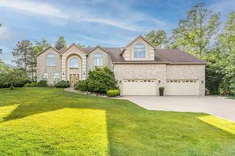 902 Doral Drive Bartlett IL 60103