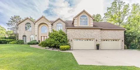 902 Doral Drive Bartlett IL 60103