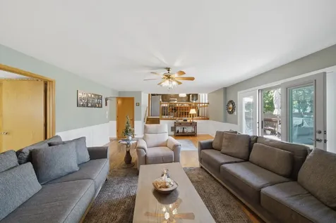 10816 Long Avenue Oak Lawn IL 60453