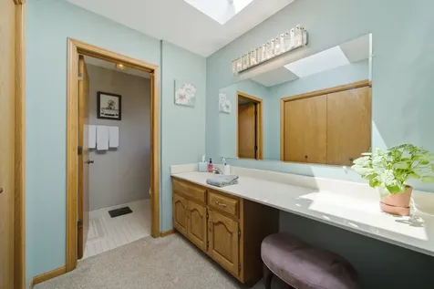10816 Long Avenue Oak Lawn IL 60453