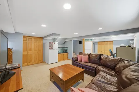 10816 Long Avenue Oak Lawn IL 60453