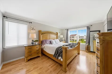 1467 Birch Lane South Elgin IL 60177