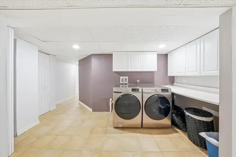 1467 Birch Lane South Elgin IL 60177