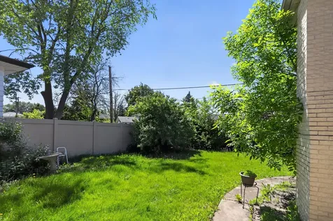 16818 Ellis Avenue South Holland IL 60473