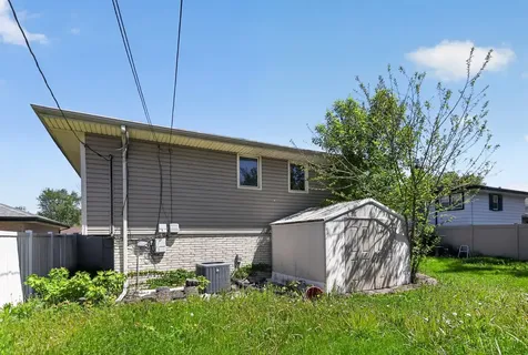 16818 Ellis Avenue South Holland IL 60473