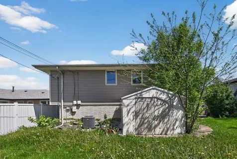 16818 Ellis Avenue South Holland IL 60473