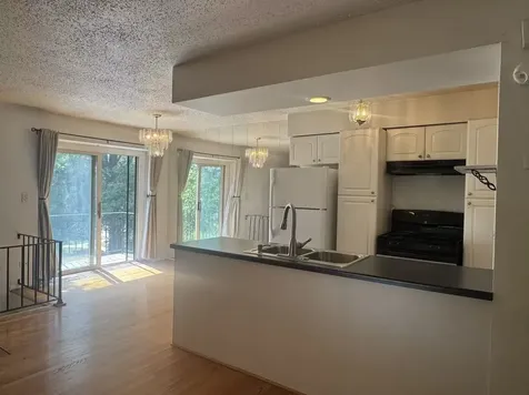 1326 Inverrary Lane Deerfield IL 60015