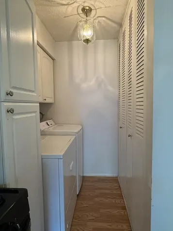 1326 Inverrary Lane Deerfield IL 60015