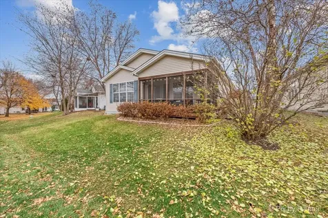 3221 Harness Lane Grayslake IL 60030