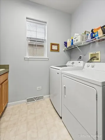 3221 Harness Lane Grayslake IL 60030