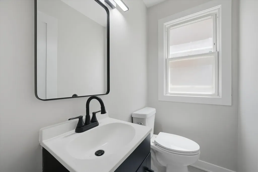 8452 South Marshfield Avenue Chicago IL 60620