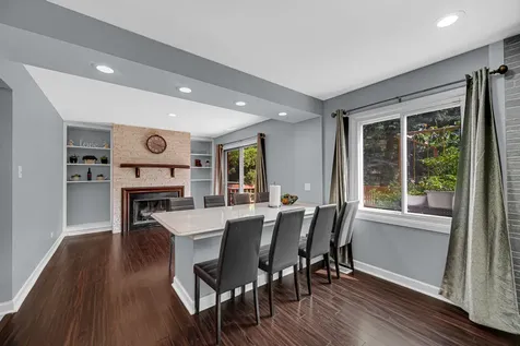 1010 Heathrow Court Wheaton IL 60189
