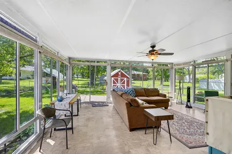 19200 South Champlain Avenue Glenwood IL 60425