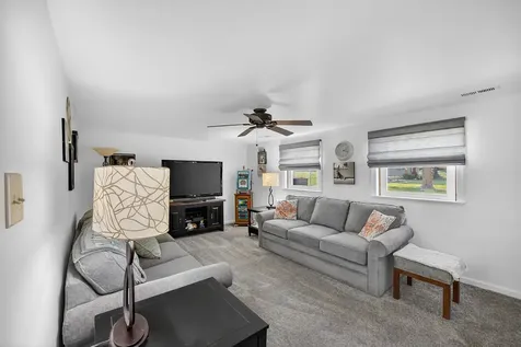 19200 South Champlain Avenue Glenwood IL 60425