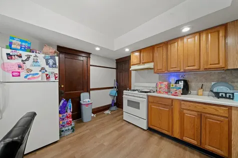 1631 8TH Avenue Rockford IL 61104