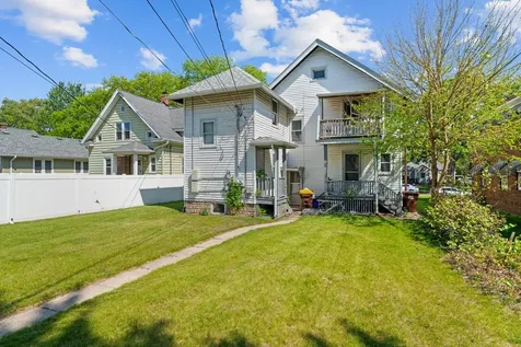 1631 8TH Avenue Rockford IL 61104