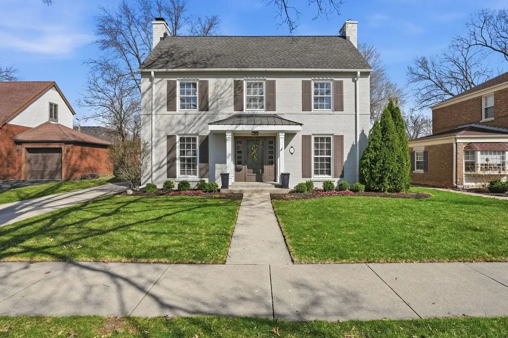 171 South Fairview Avenue Elmhurst IL 60126