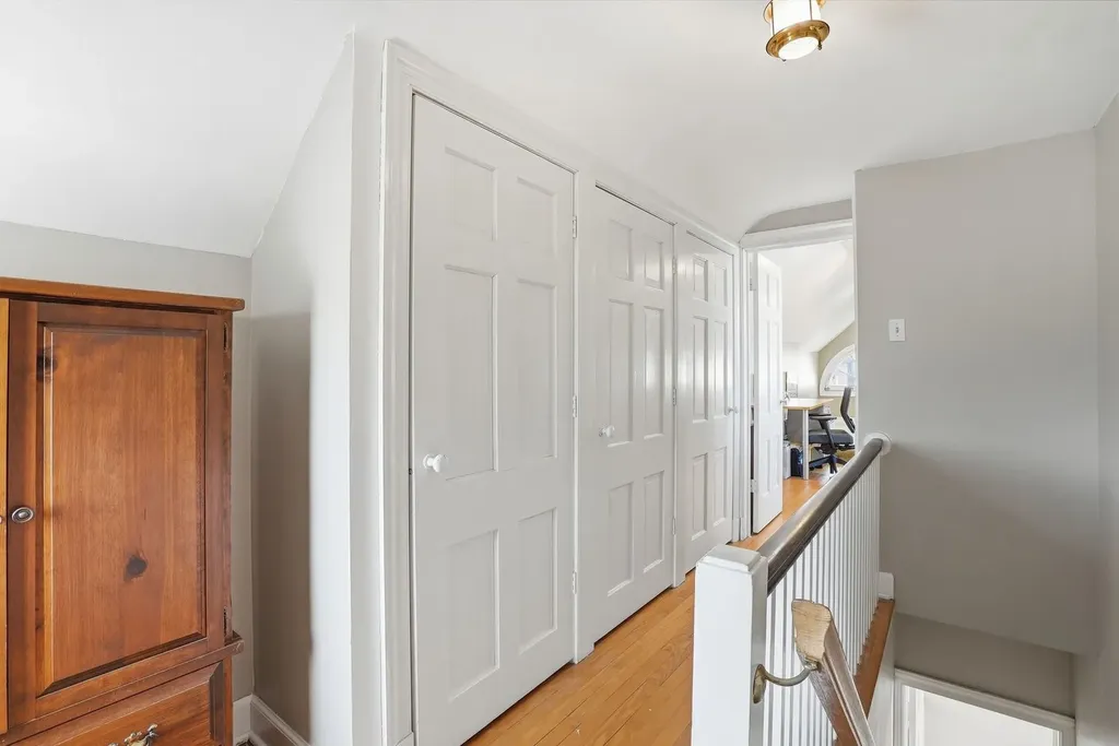171 South Fairview Avenue Elmhurst IL 60126