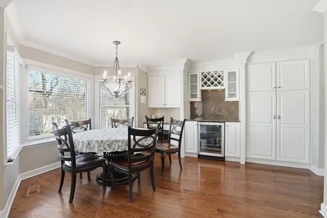 171 South Fairview Avenue Elmhurst IL 60126