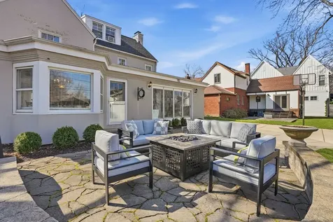 171 South Fairview Avenue Elmhurst IL 60126