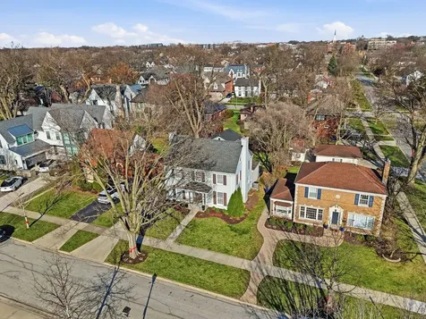 171 South Fairview Avenue Elmhurst IL 60126