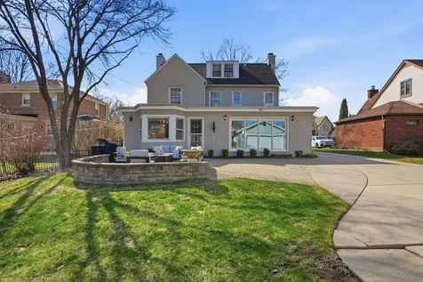 171 South Fairview Avenue Elmhurst IL 60126