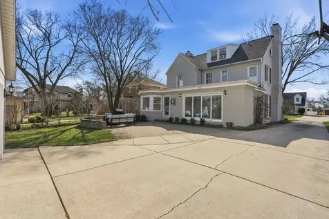 171 South Fairview Avenue Elmhurst IL 60126