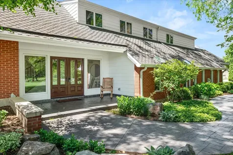 6N056 Surrey Road Wayne IL 60184