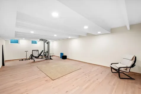6N056 Surrey Road Wayne IL 60184