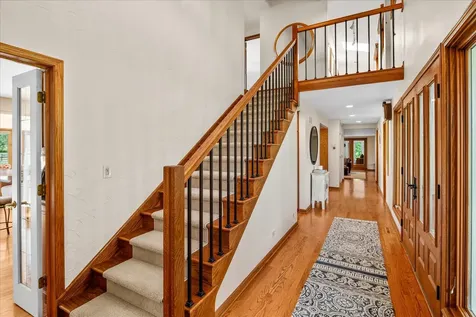 6N056 Surrey Road Wayne IL 60184