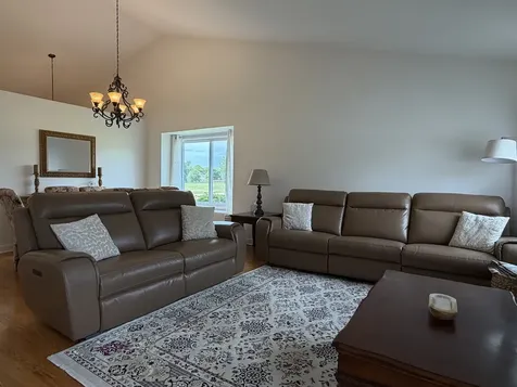 1870 Grosse Pointe Circle Hanover Park IL 60133