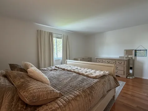 1870 Grosse Pointe Circle Hanover Park IL 60133