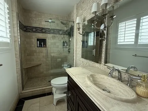 1870 Grosse Pointe Circle Hanover Park IL 60133