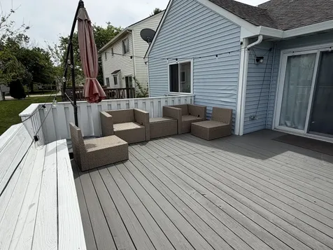 1870 Grosse Pointe Circle Hanover Park IL 60133