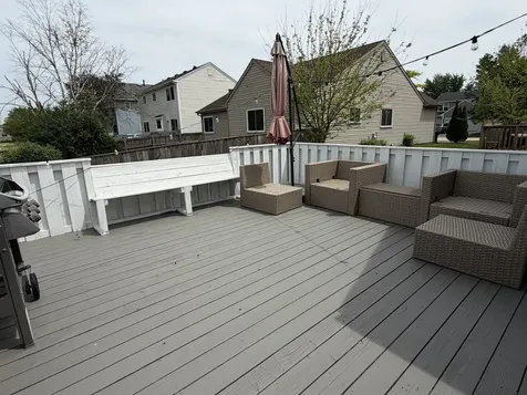 1870 Grosse Pointe Circle Hanover Park IL 60133