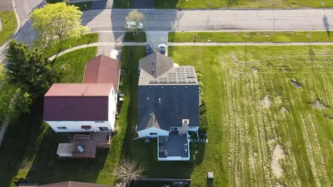 1870 Grosse Pointe Circle Hanover Park IL 60133